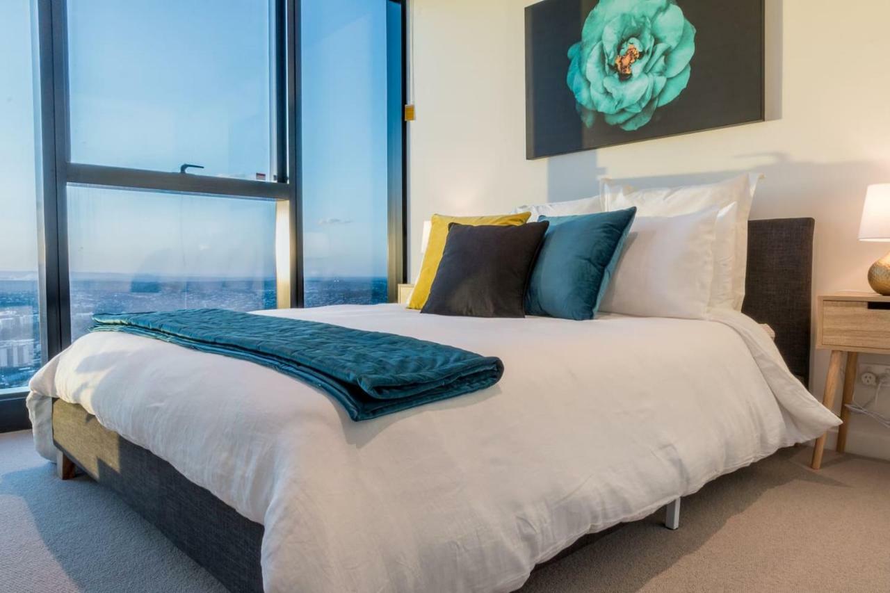 Highlife Luxury*carpark*wifi*pool*gym*netflix Apartment